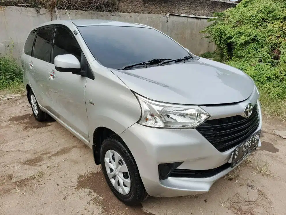 avanza E at matic 2017 km low, mobil antik