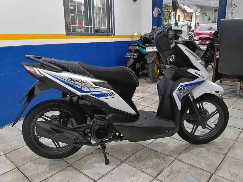 DIJUAL CASH HONDA BEAT ECO CBS THN 2017 PAJAK IDUP SIAP PAKAI