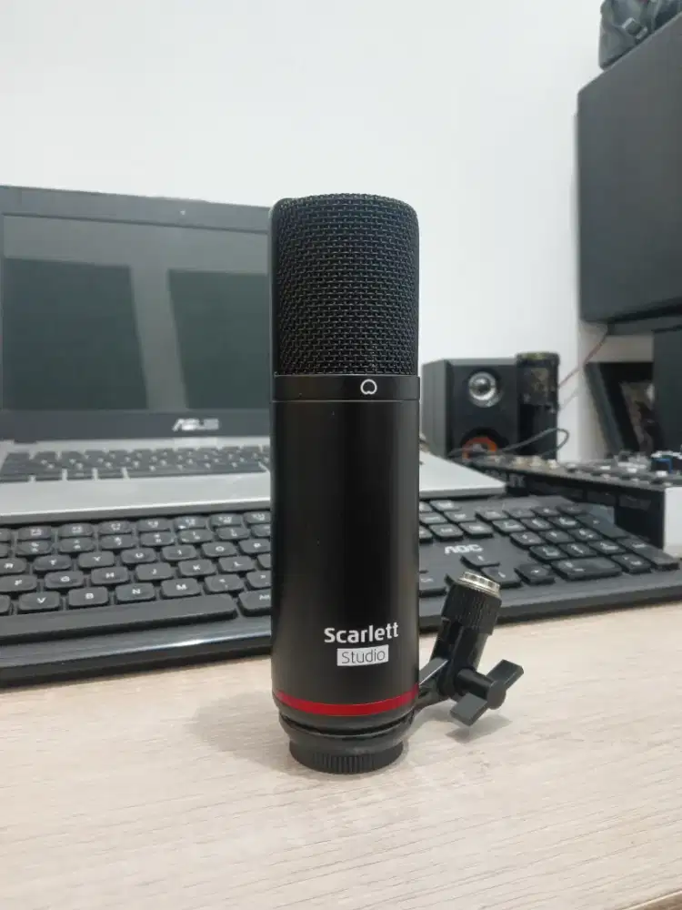 Mic Focusrite Cm25 MkIII (Gen 3) Condensor Like new