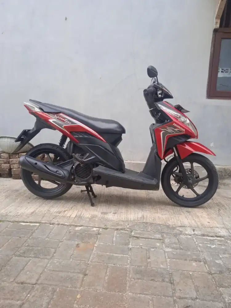 Honda Vario Tecno th 2011 original ss lengkap
