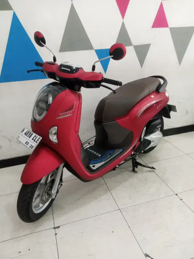 Scoopy 2025 Merah