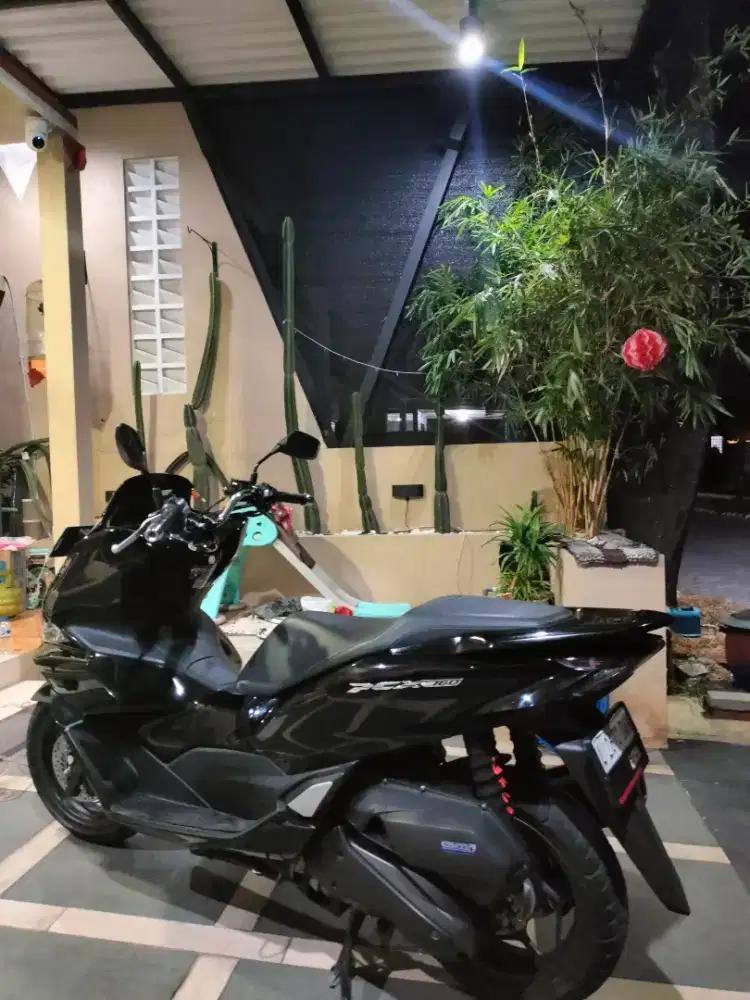 Low KM New PCX 160cc 2023 istimewa