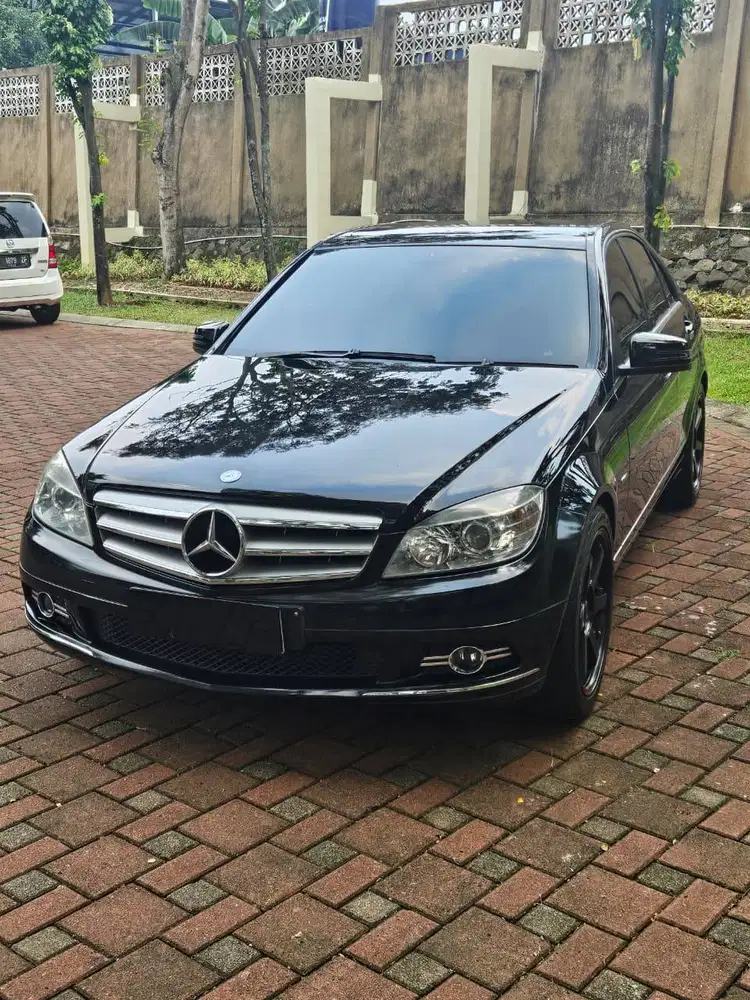 [Kondisi Terbaik!!] Mercedes Benz C200 Avantgard NIK 2010!! Hitam
