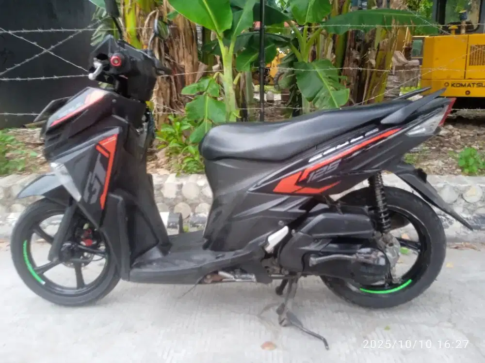 Dijual Yamaha Soul gt 125 th 2015 mulus komplit pajak panjang