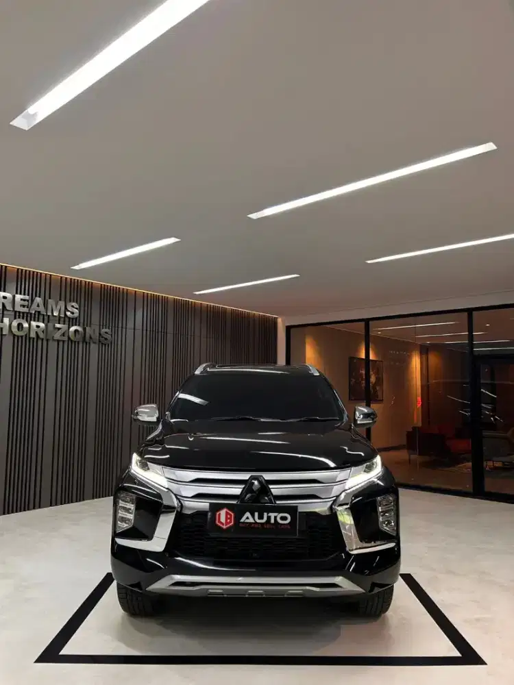 Mitsubishi Pajero Sport Dakar 4x4 2024 Hitam Diesel AT Km16rb Nik 2023