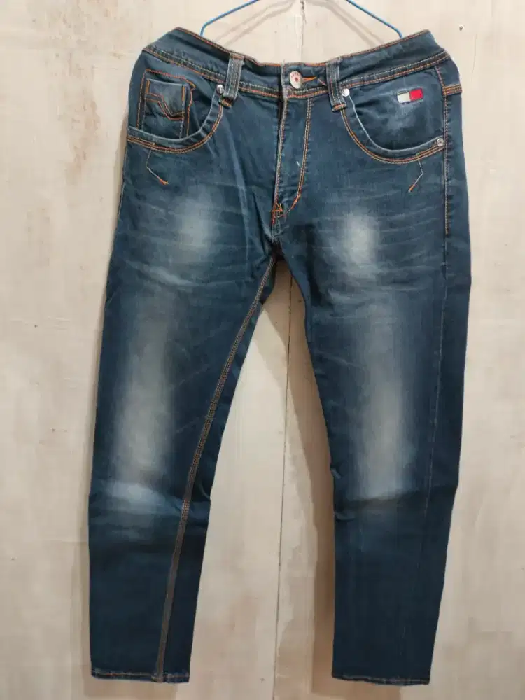 Celana jeans size 32