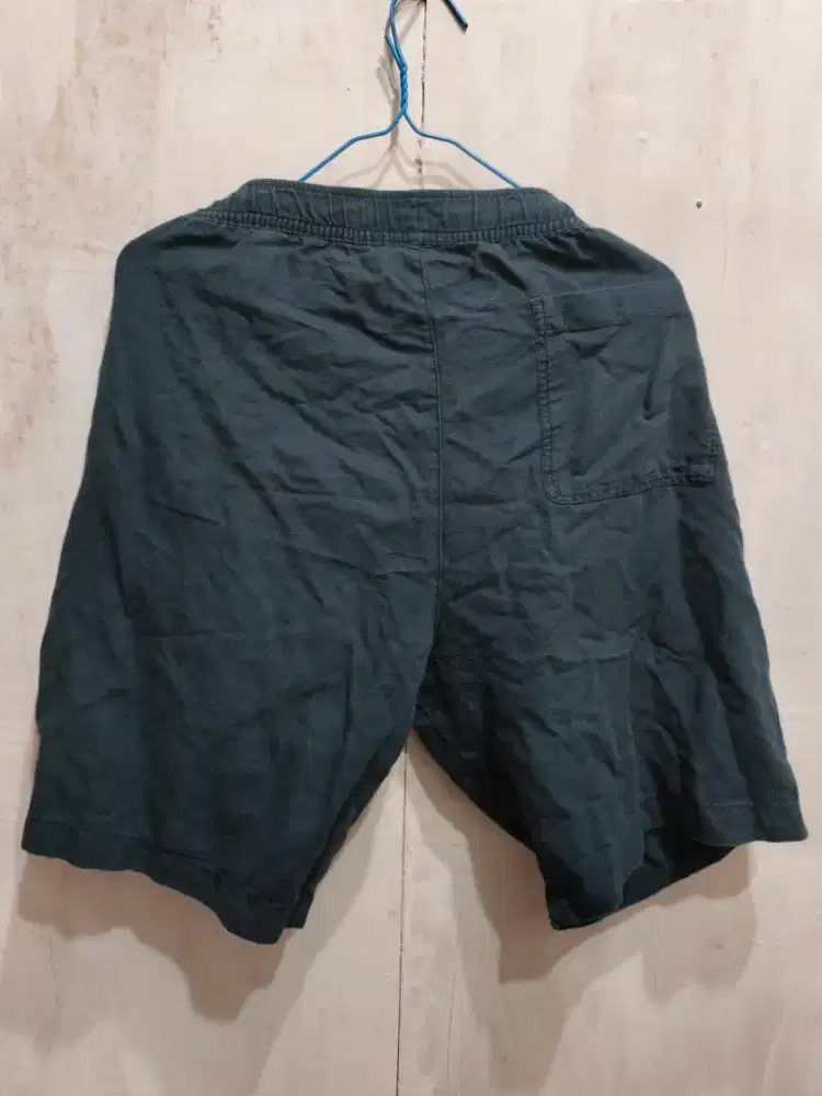 Celana pendek size