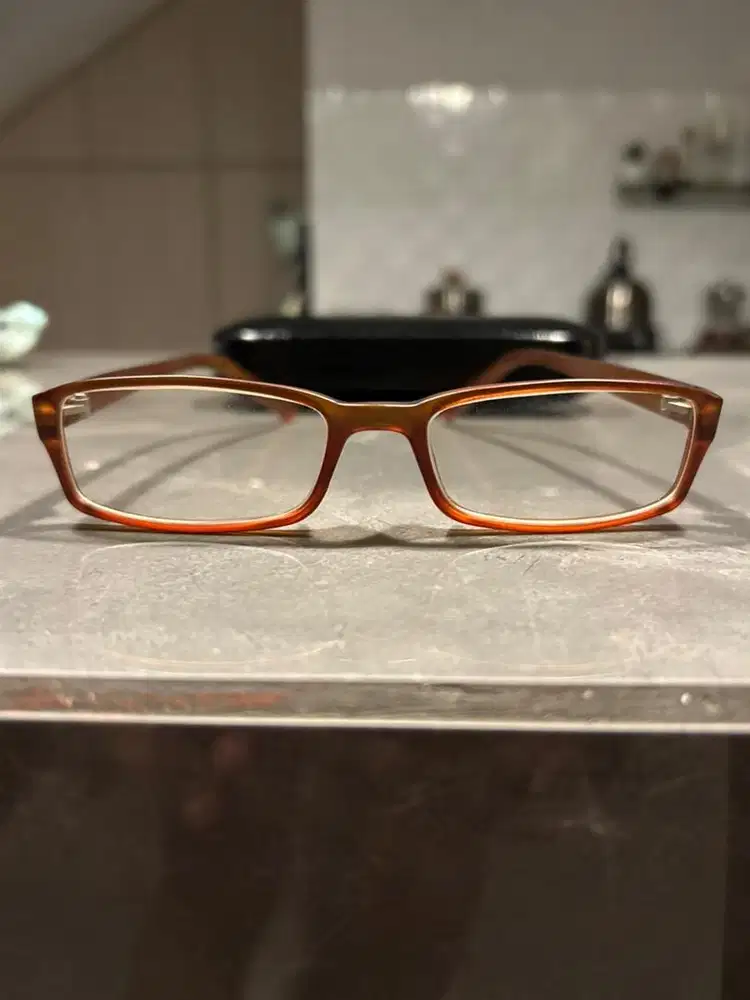 Frame Kacamata optik melawai bingkai kecil
