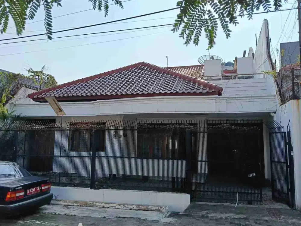 Rumah Bagus 2 Lantai Bagus Tengah Kota Dekat Simpang 5 Semarang