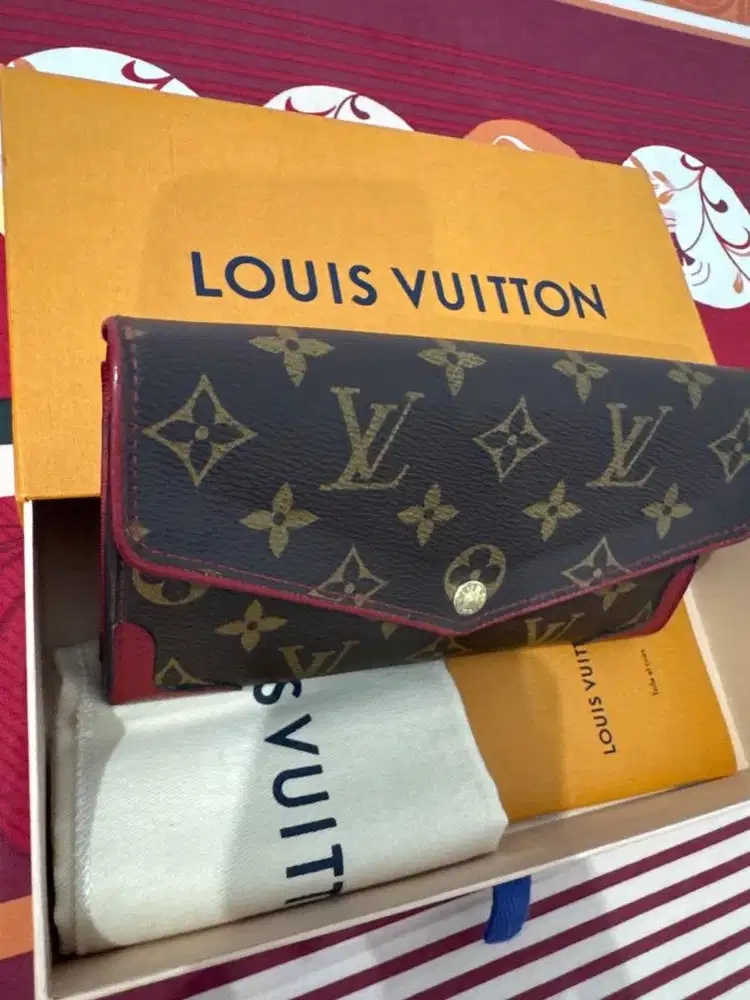 Dompet LV Louis Vuitton wallet second monogram LV second preloved