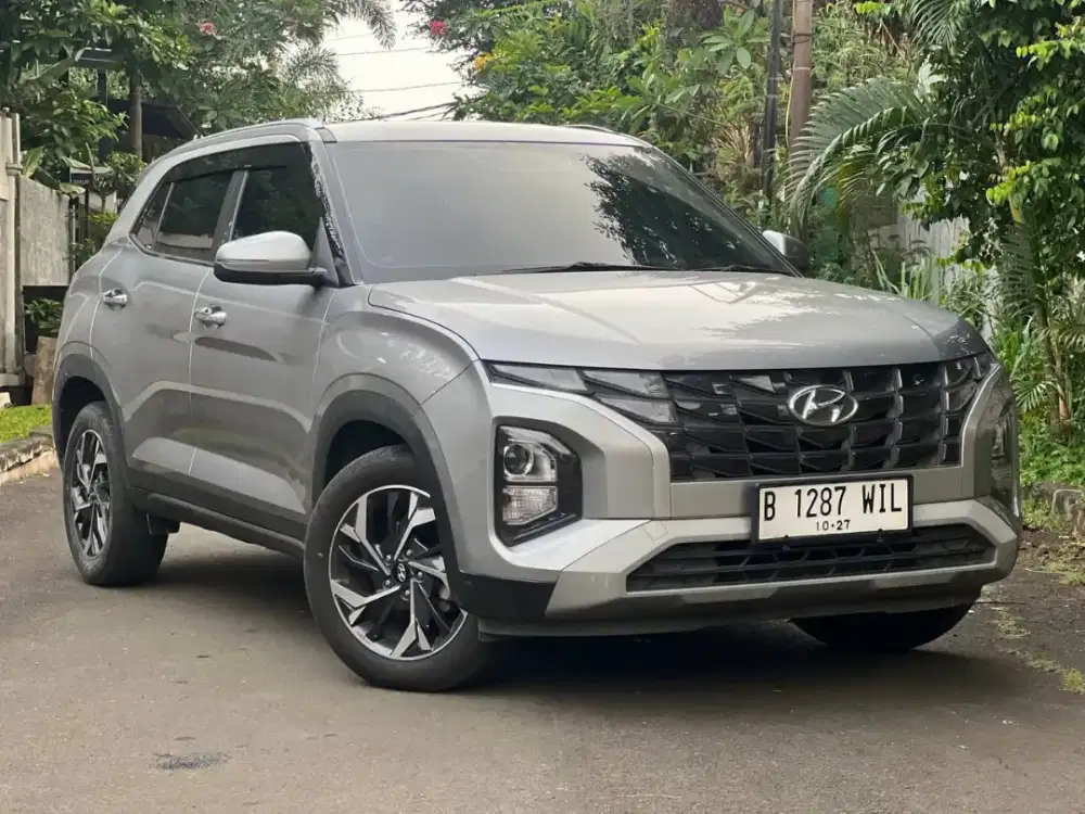 Hyundai Creta Trend At 2022 silver