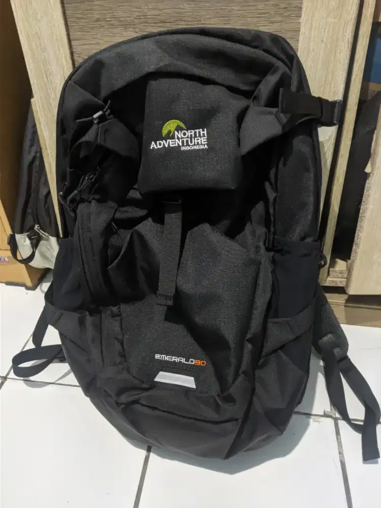 Tas semi carrier North Adventure 30L