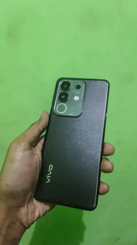 Vivo y29 ram 8+8/128 fullset, no minus, baru 3 bulan masih gress