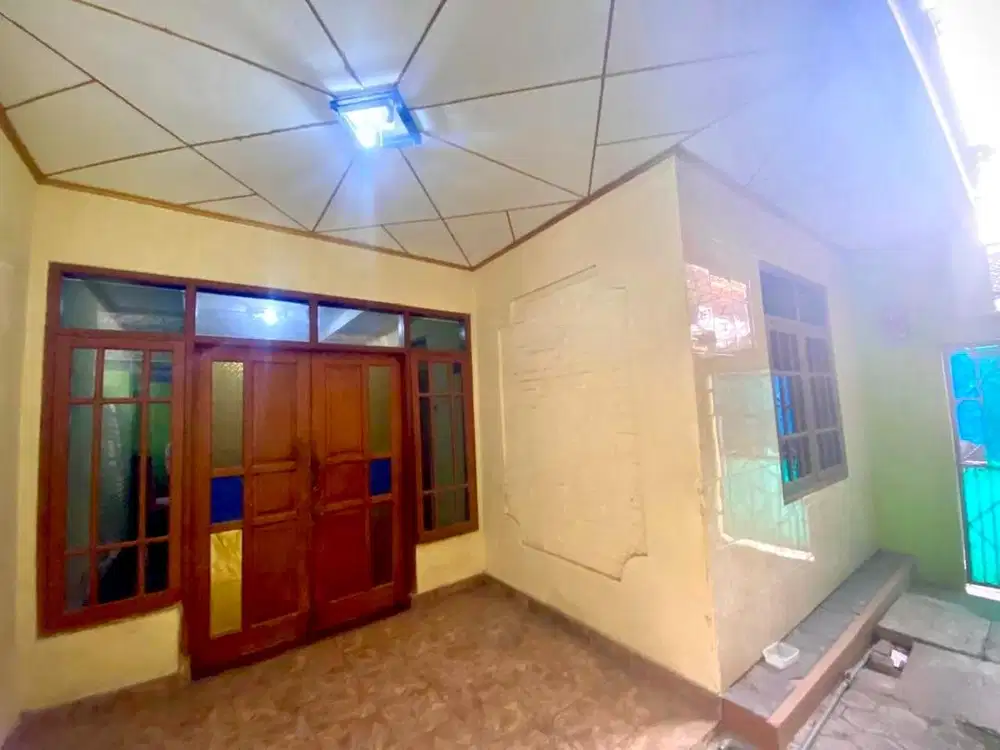 Jual Rumah Lokasi Strategis
