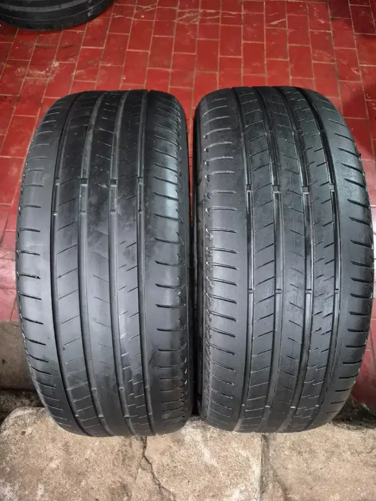 Ban copotan mercy Bridgestoen alenza 001A RFT 245/50 R18 2023..2pcs