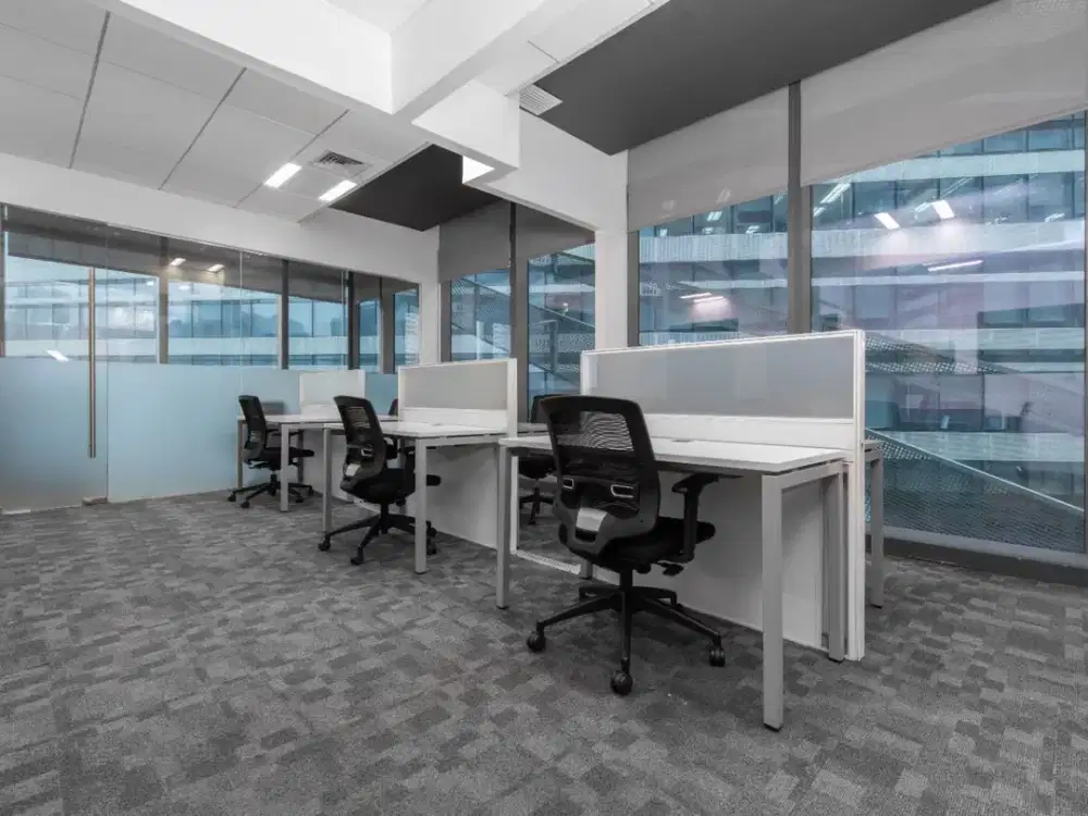 Ruang coworking di Regus Wisma SSK
