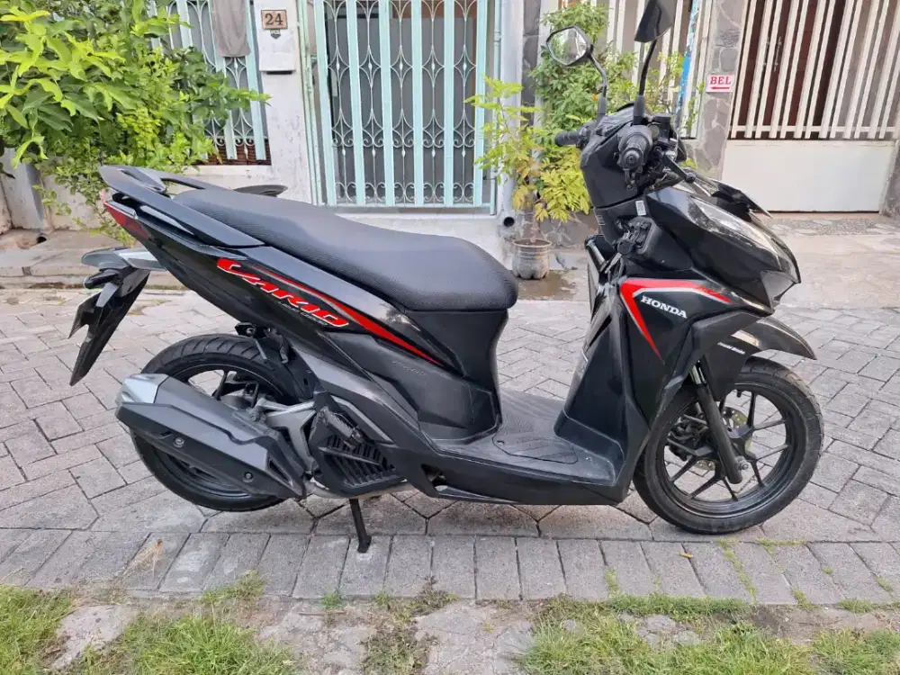 Jual vario 125 2019 km 38 kondisi sgt bagus samsat kdg cowek