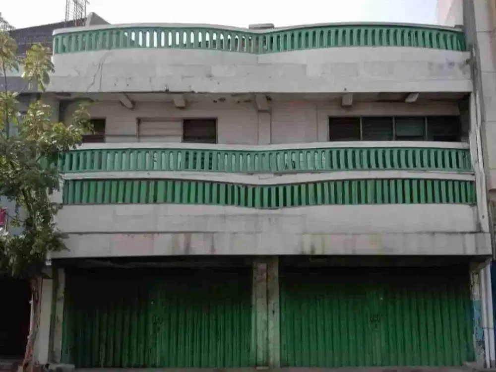 Dijual Ruko Nol Jalan Raya Ngaglik 3 Lantai - Tengah Kota Surabaya