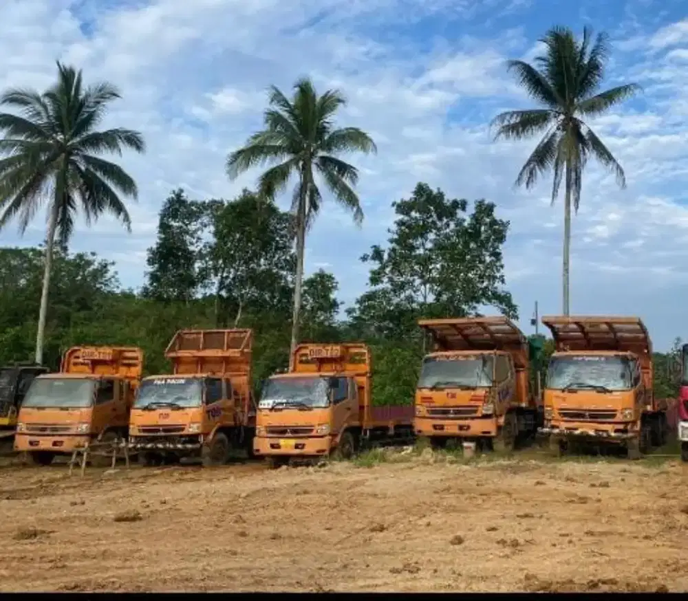 Dijual Truck Fuso THN 2021 Harga 600jt nego