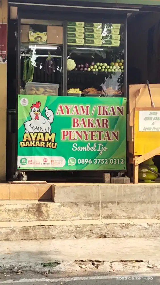 Etalase makanan
