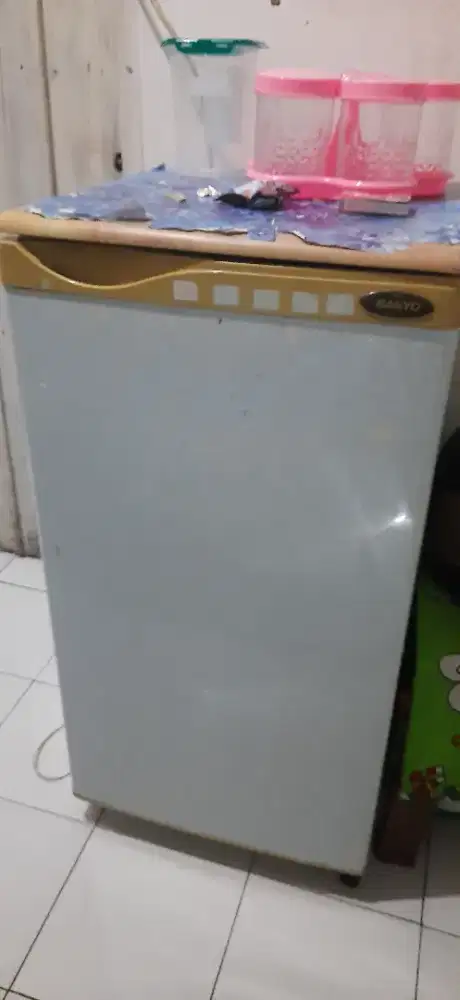 Kulkas satu pintu