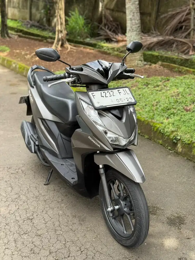 Honda Beat Deluxe CBS ISS Thn 2024 Matte Brown Mulus