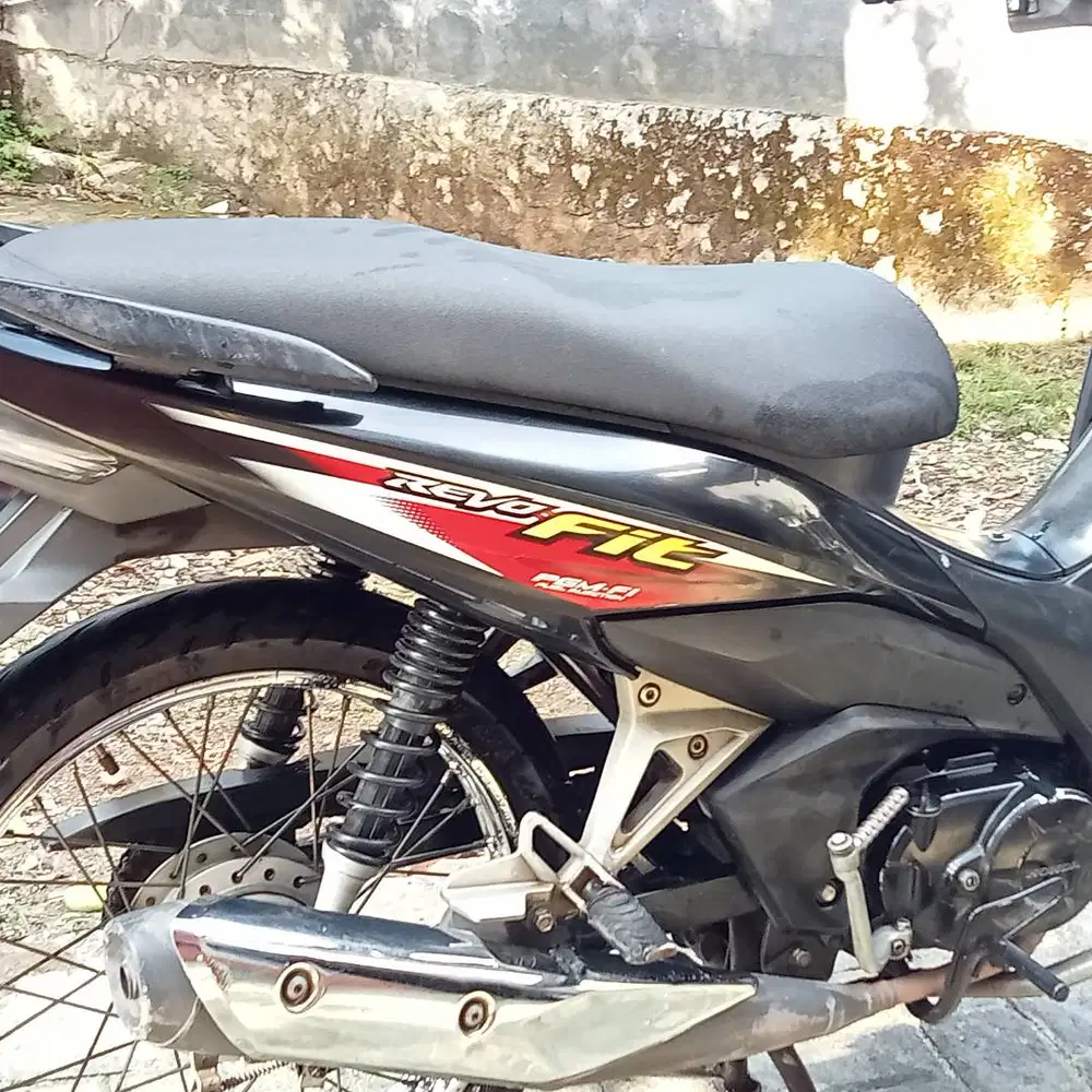 Dijual Motor Revo fit