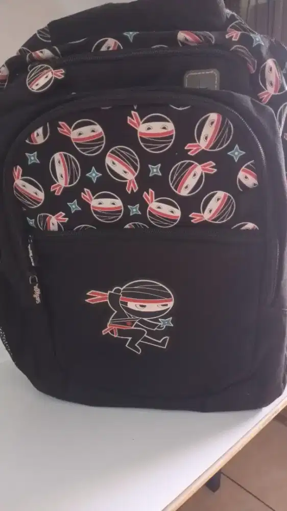 Tas ransel anak smiggles preloved