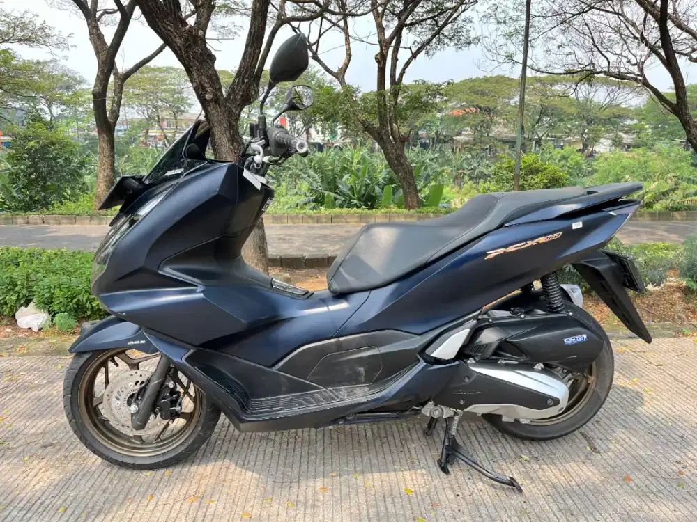 HONDA PCX 160CC TAHUN 2023 TYPE ABS SS LENGKAP ASLI