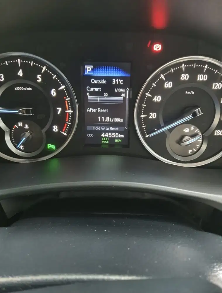 Velifire LOW KM 44
