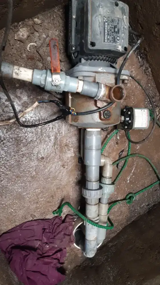 SERVICE PANGGILAN POMPA AIR { JETPUMP / SUBMERSIBLE / SUMUR BOR }