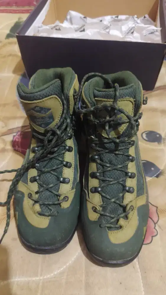 Eiger pollock 2.0 edisi 28 gunung Uk40