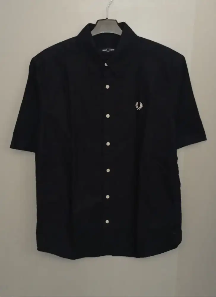 FRED PERRY KEMEJA KASUAL NAVY