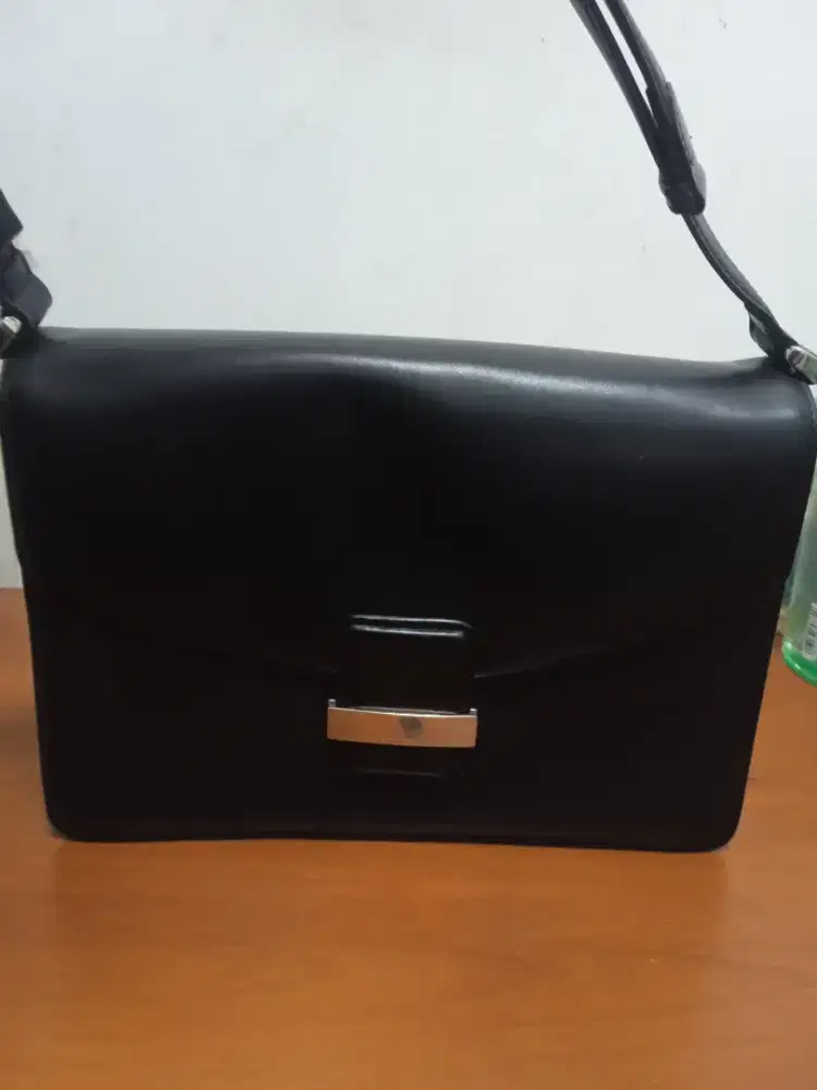 Jual toscano black second