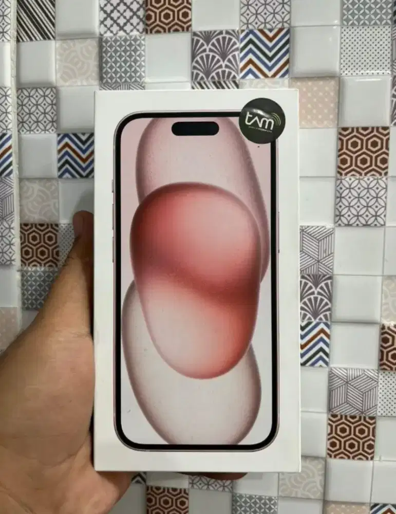 BNIB Iphone 15 128gb Pink IBOX GARANSI RESMI 1 TAHUN Malang Batu