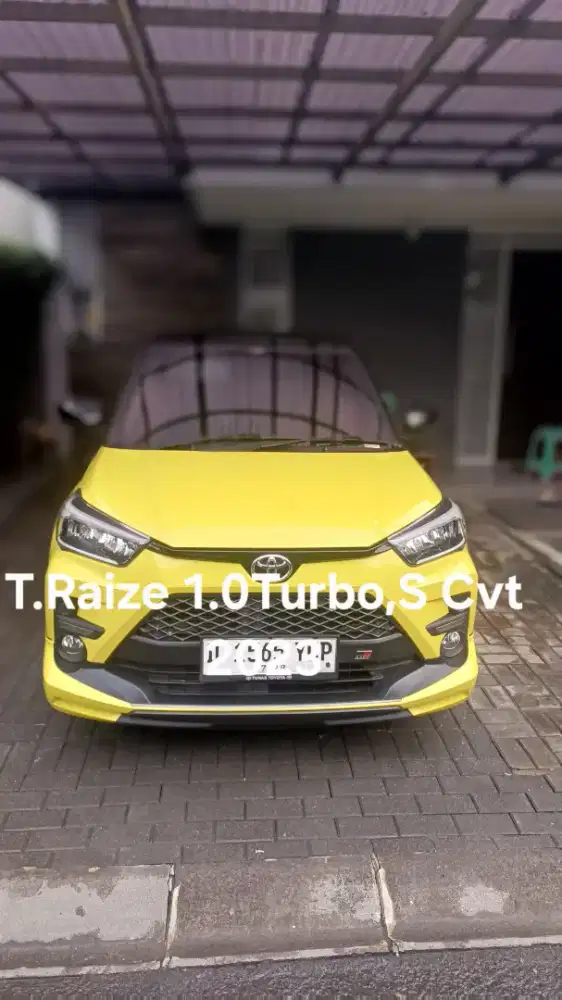 T.Raize,GR,1.0Turbo,S Cvt,Two Tone,2023