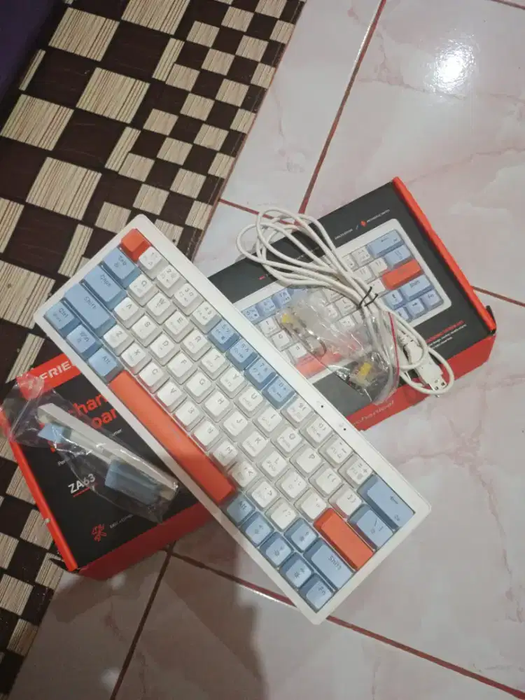 Keyboard mechanikal zifriend za63