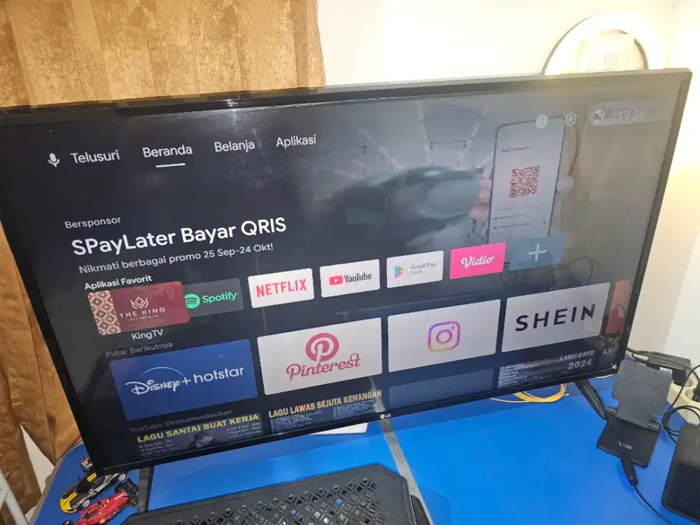 TV LG 43 Inch Digital + Mi Stick jadi Smart TV