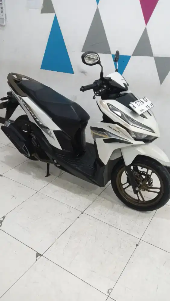 Honda All New Vario 125 CBS ISS Keyles 2023 Albino
