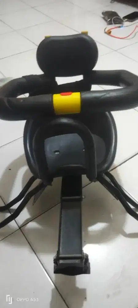 Boncengan sepeda anak