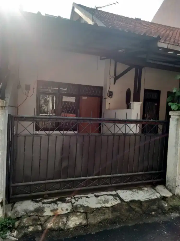 Disewa Kamar Paviliun