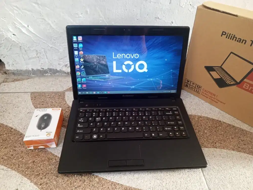 Di Jual Cepat Laptop Lenovo  slim, core i3 , ram 8 GB, normal