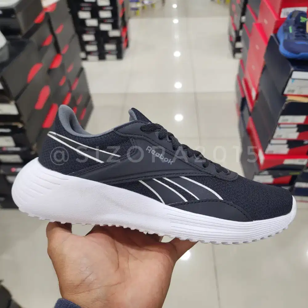 Sepatu Reebok ORIGINAL LITE 4 Women Black