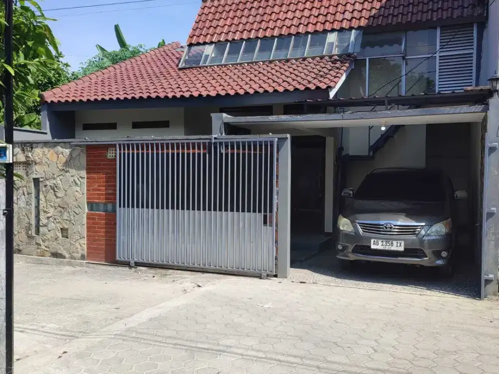 Termurah Dekat SD Model Maguwoharjo Sleman: Dijual Rumah SHM Modern