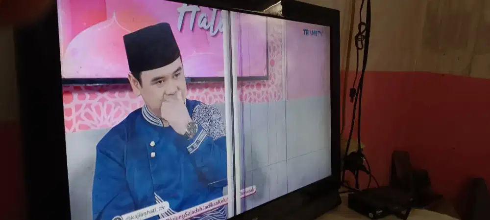 TV SHARP 32 INCH NERGARIS