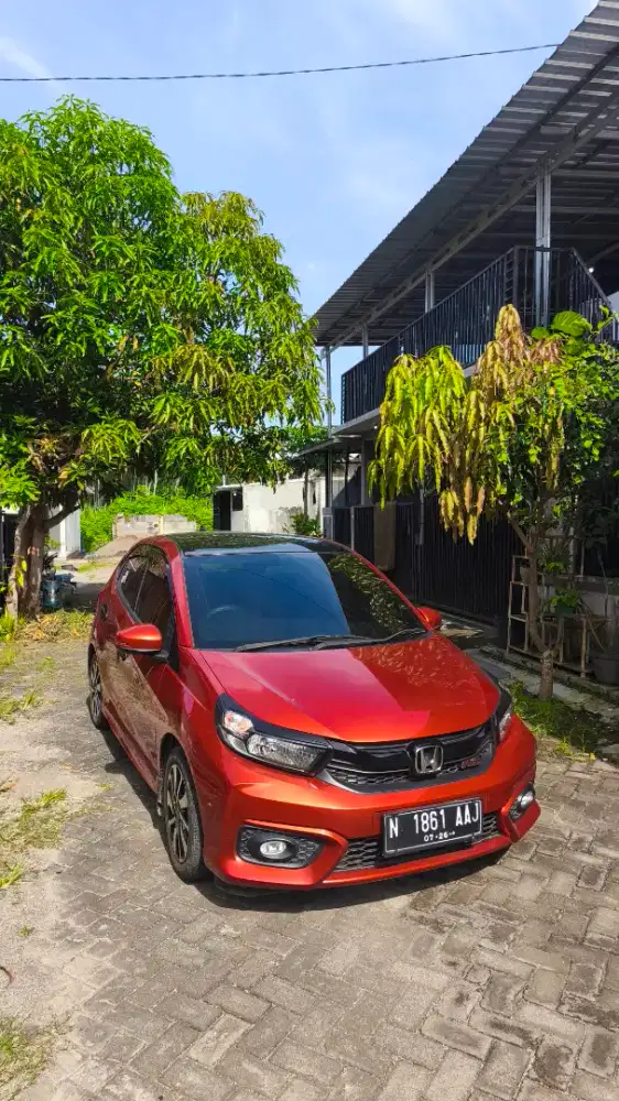 Dijual Cepat Brio RS CVT 2019 Reg. 2021 Oranye Metallic Individu