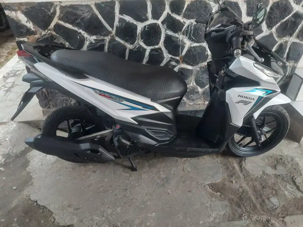 VARIO 125 LED idlingStop