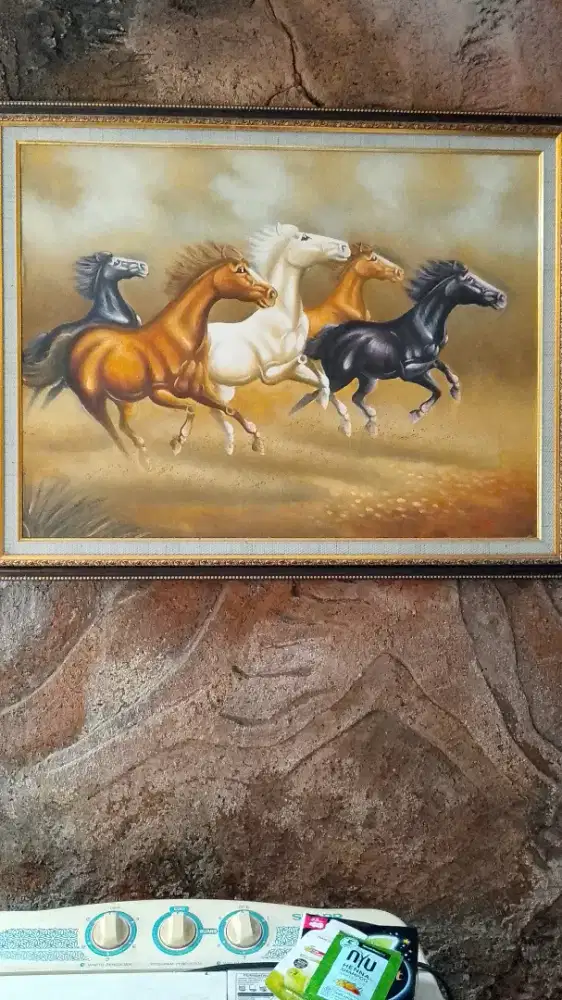 Lukisan/ pigora