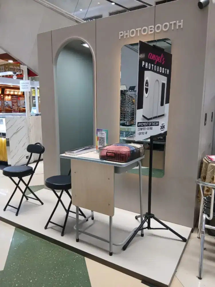 Free lance Jaga BOOTH di Mall