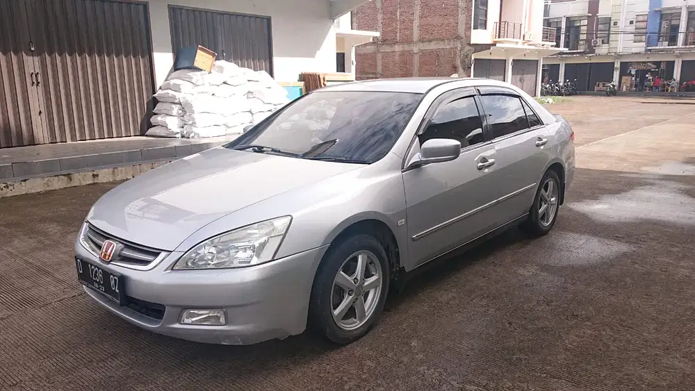 Honda Accord 2003 Bensin